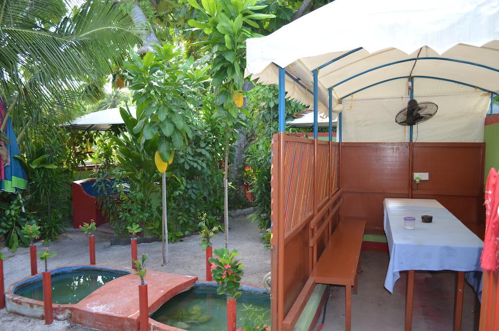 Kalaafaanu Retreat Hotel Hangnaameedhoo Exterior photo